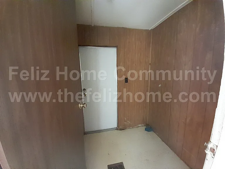 42-30 McLean Dr #42 — Photo 5