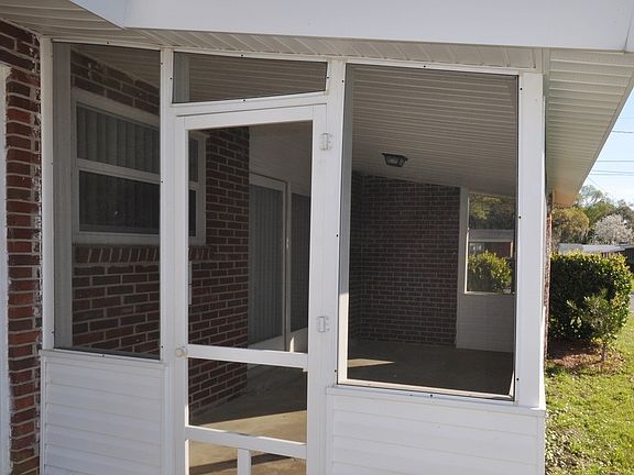 Screened Porch