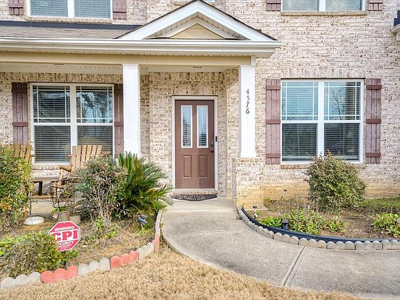 4th image of 4576 Coldwater Street