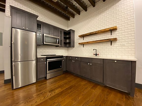 3rd image of 269 Meserole St #B1