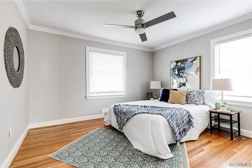 4 bed, $2,000 — Photo 2