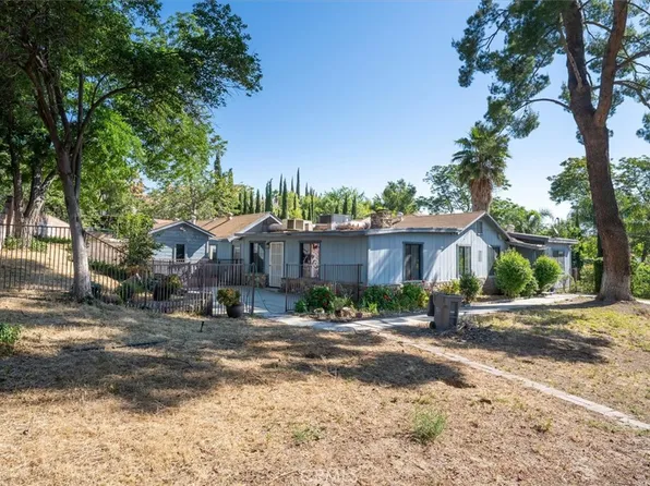 28717 Bouquet Canyon Rd, Saugus, CA 91390