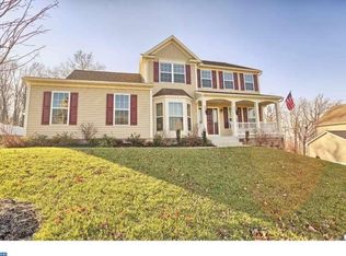207 Merwood Dr, Morgantown, PA 19543