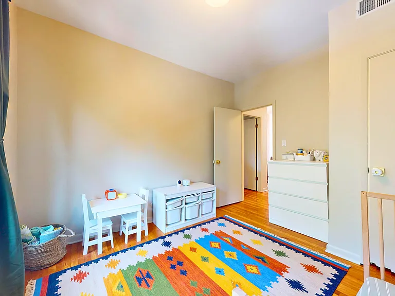 2947 N Sheffield Ave #3 — Photo 16