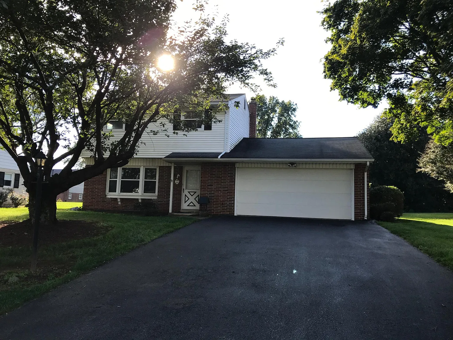 2148 Fruitville Pike photo 1