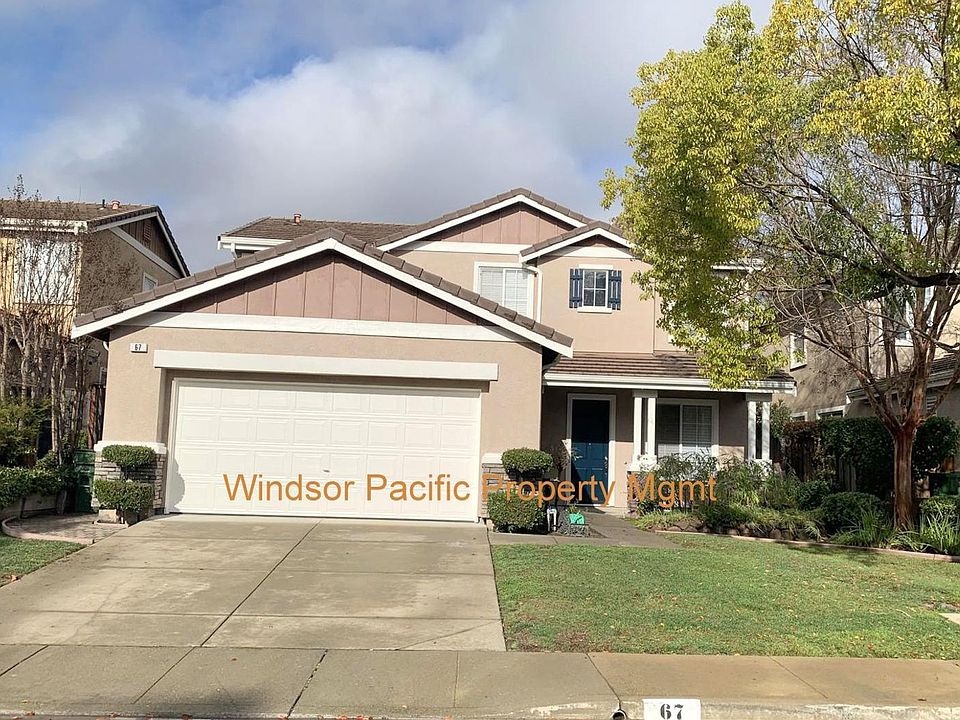 1st image of 67 Plumeria Ct