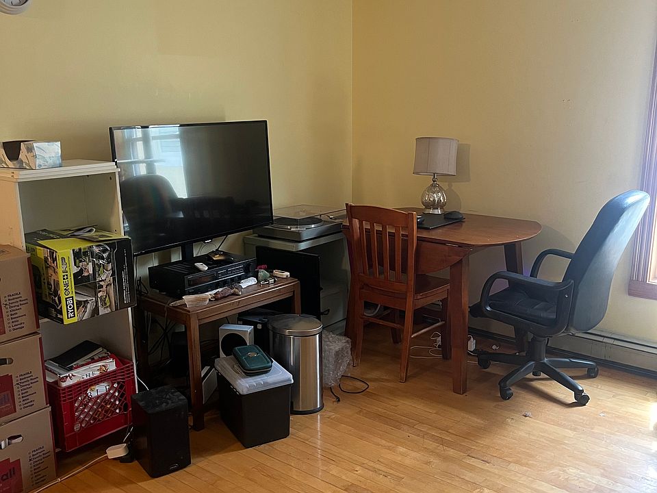 2nd image of 58 N Union St APT 7