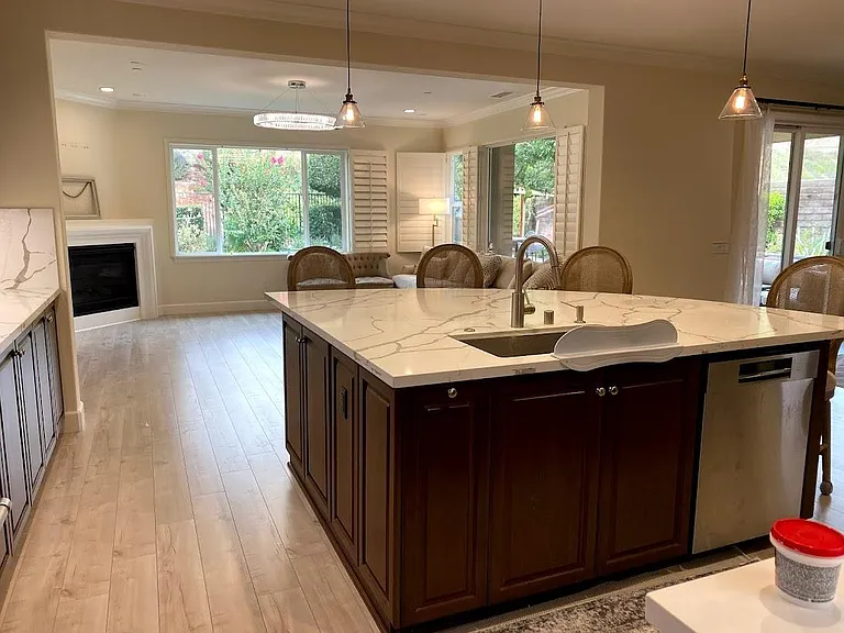 3159 E Phillips Ct — Photo 12