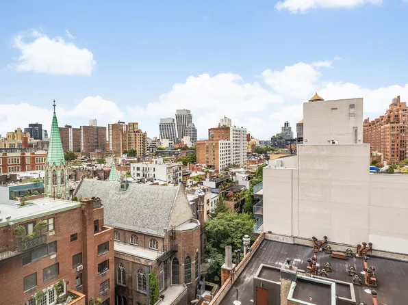 300 West 23rd Street image 2 of 9