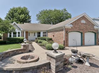 1038 Dartmouth Dr, Bartlett, IL 60103
