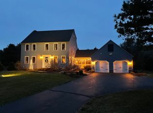 853 Townsend Rd, Groton, MA 01450