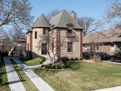 9118 S Winchester Ave, Chicago, IL, 60643