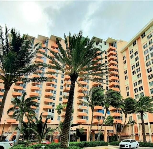 1st image of 2899 Collins Ave APT 1650