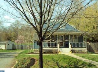 42 Hart Ave, Hopewell, NJ 08525