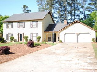 701 Dorsey Cir, Lilburn, GA 30047