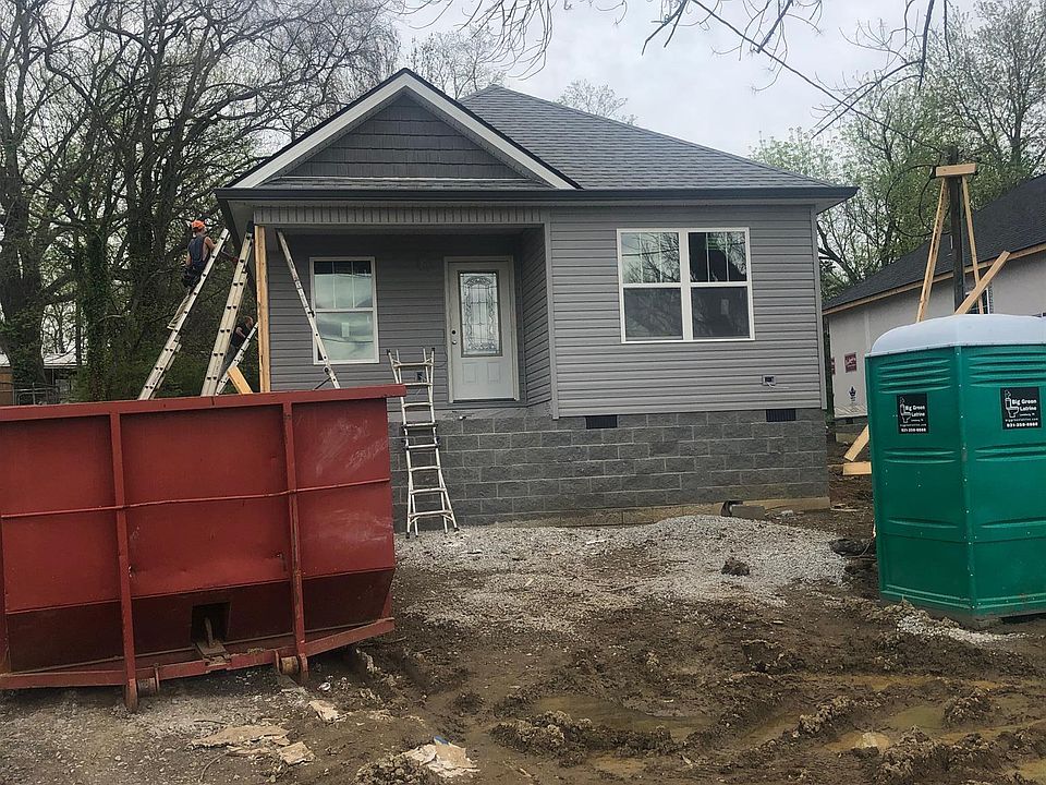 2nd image of 1043 Silver Creek Rd