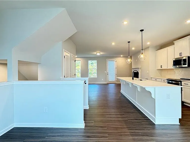 1475 Creekside Cir NW — Photo 13