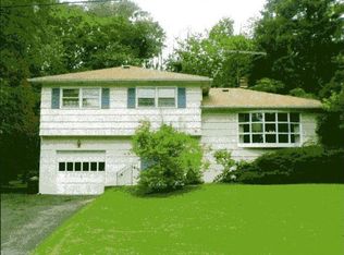 7 Dalewood Rd, West Caldwell, NJ 07006