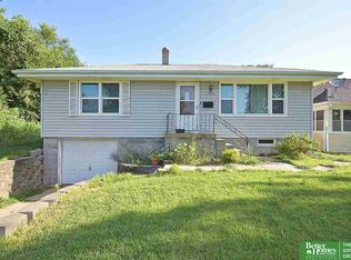 1532 Berry Ave, Omaha, NE 68107