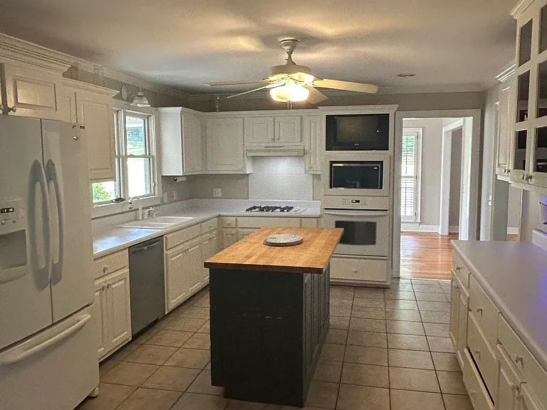 354 Hidden Meadows Rd — Photo 3