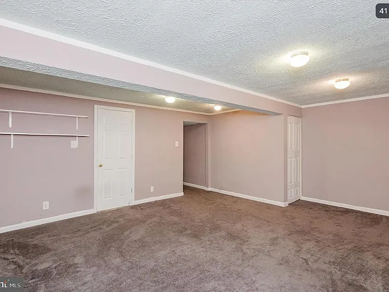 1829 Queen Anne Sq #BEL — Photo 46