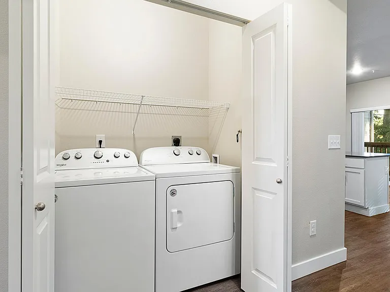 Arbor Crest Apartments — Photo 12