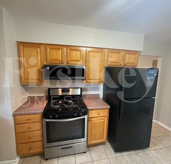 7744 Lotus Ave — Photo 4