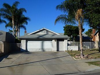 1st image of 2418 S Sultana Ave