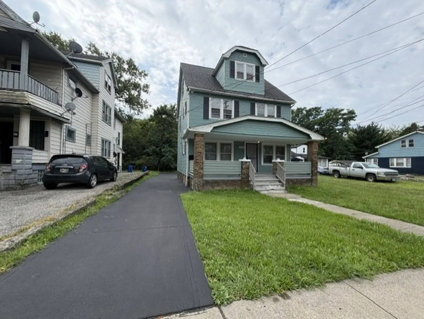 Must-See 5-Bedroom Home with a Large Kitchen, Two Full Bathrooms and Updated Driveway — Photo 2