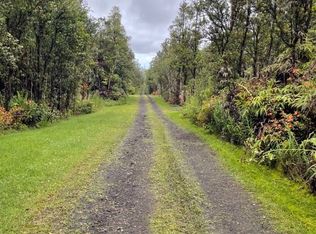 Akala St, Mountain View, HI 96771