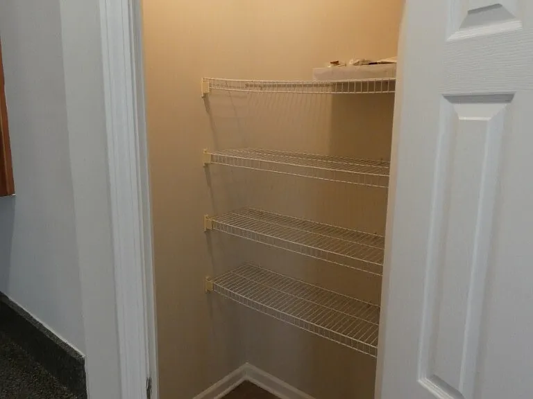 283 Hollandale Rd — Photo 12