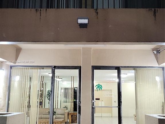 2nd image of 16751 NE 9th Ave APT 308