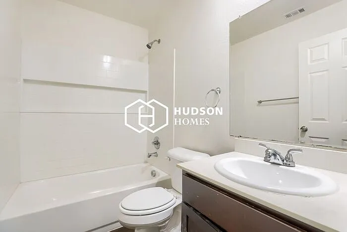 3204 Tuskegee St — Photo 10