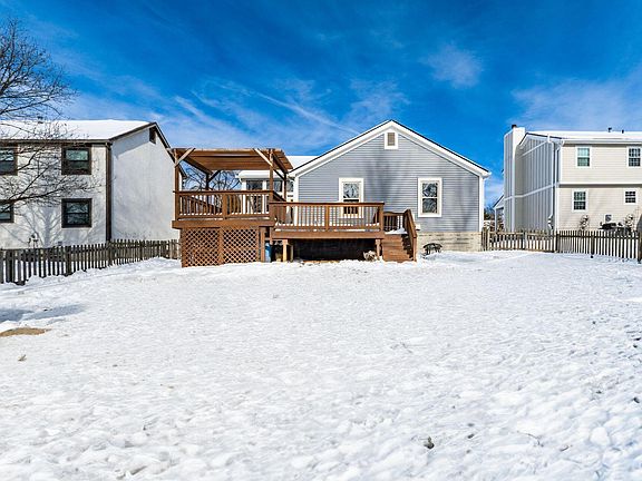 4th image of 201 Greenbank Rd