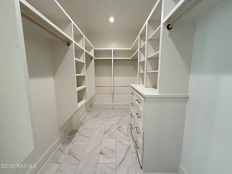 102 Orchard Park Ave — Photo 21