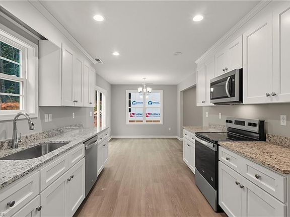 4th image of 1607 N Cleveland Ave