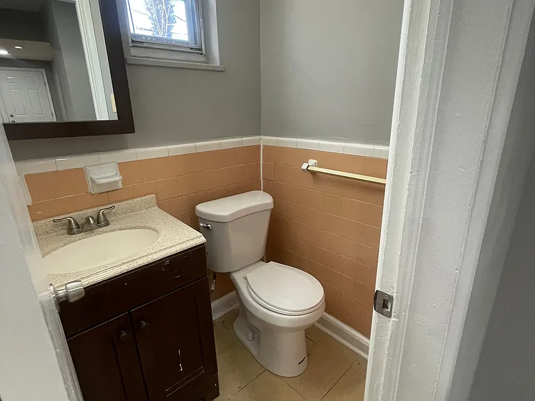 4208 Bonner Rd — Photo 3