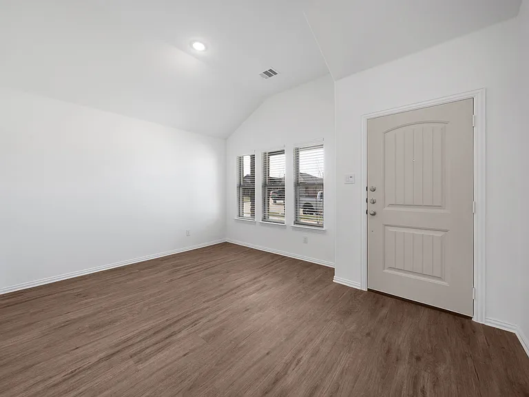 221 Fairmeade Dr — Photo 20