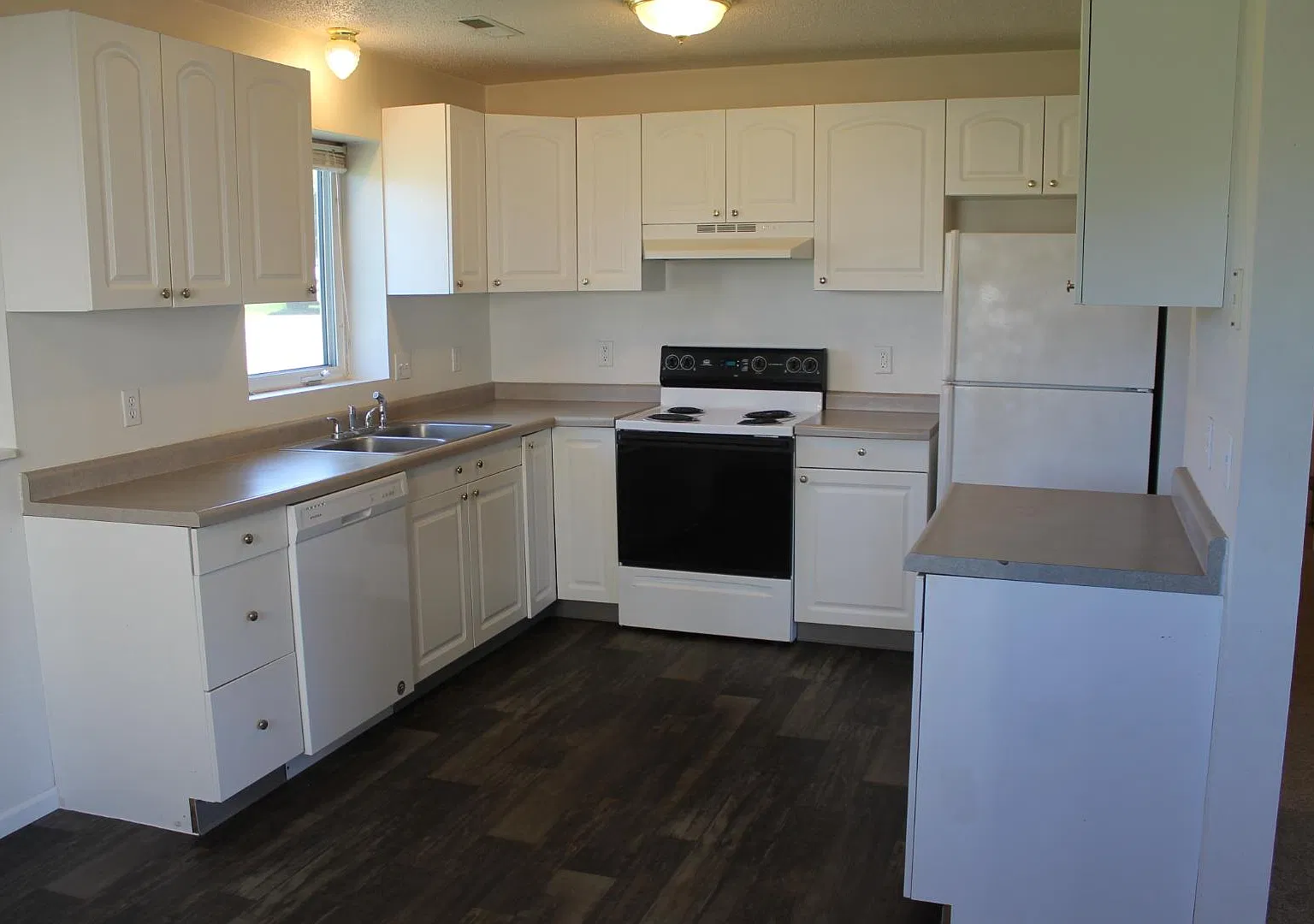1121 Roosevelt Street — Photo 1