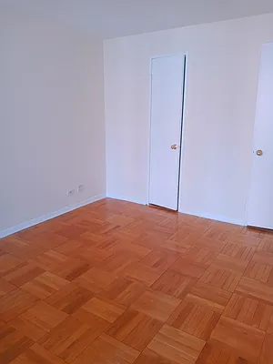 Rented by Level Group | media 15