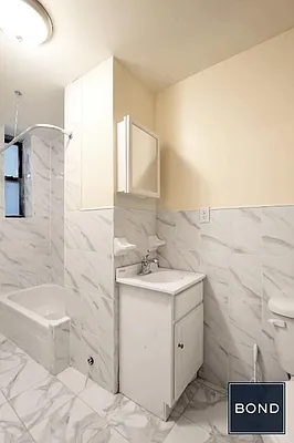 Rented by Bond New York | media 6