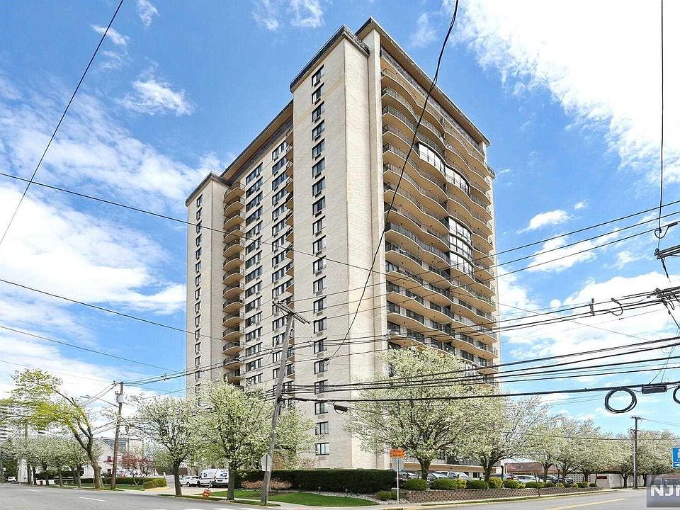 1st image of 1590 Anderson Ave APT 5J