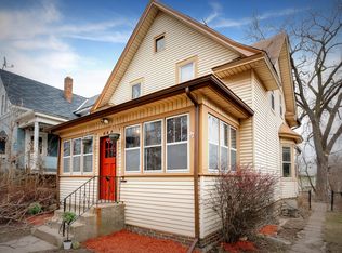 848 5th St E, Saint Paul, MN 55106