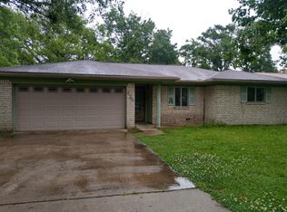 634 Azalea Ave, Orange, TX 77630