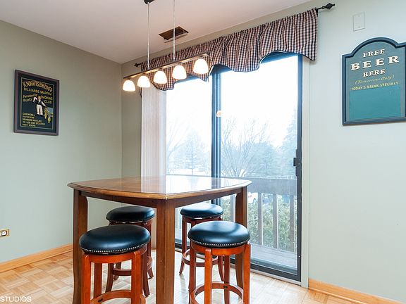 4th image of 107 Olesen Dr APT 2D