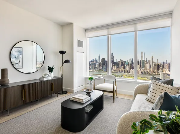 23-15 44th Road image 2 of 22