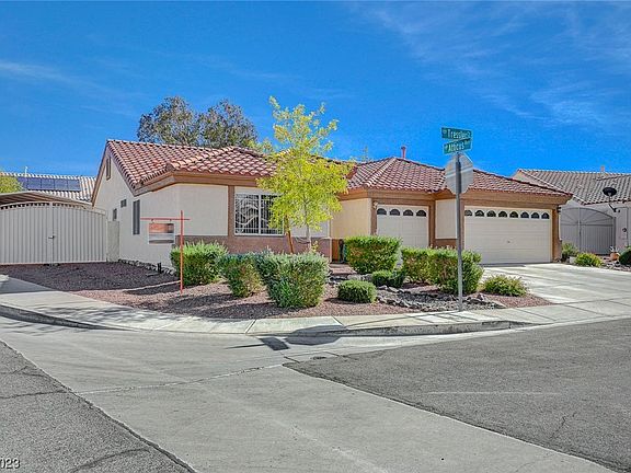 3rd image of 600 Tressler Ct