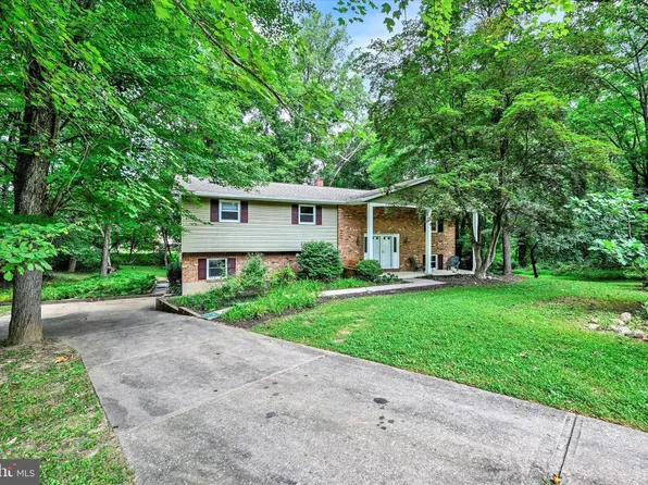 19 Sunday Ct, Reisterstown, MD 21136