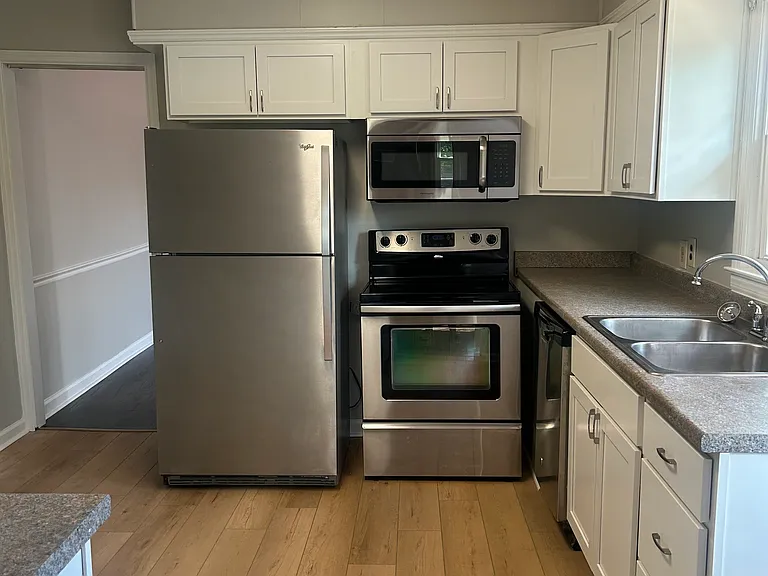 325 Murfreesboro Rd — Photo 5