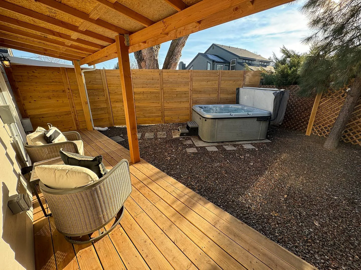 3835 W Glendale St — Photo 3